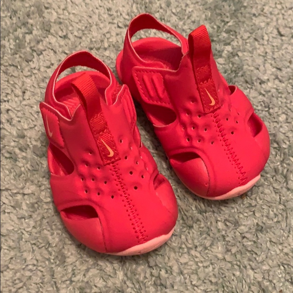 Nike stingrays for girls